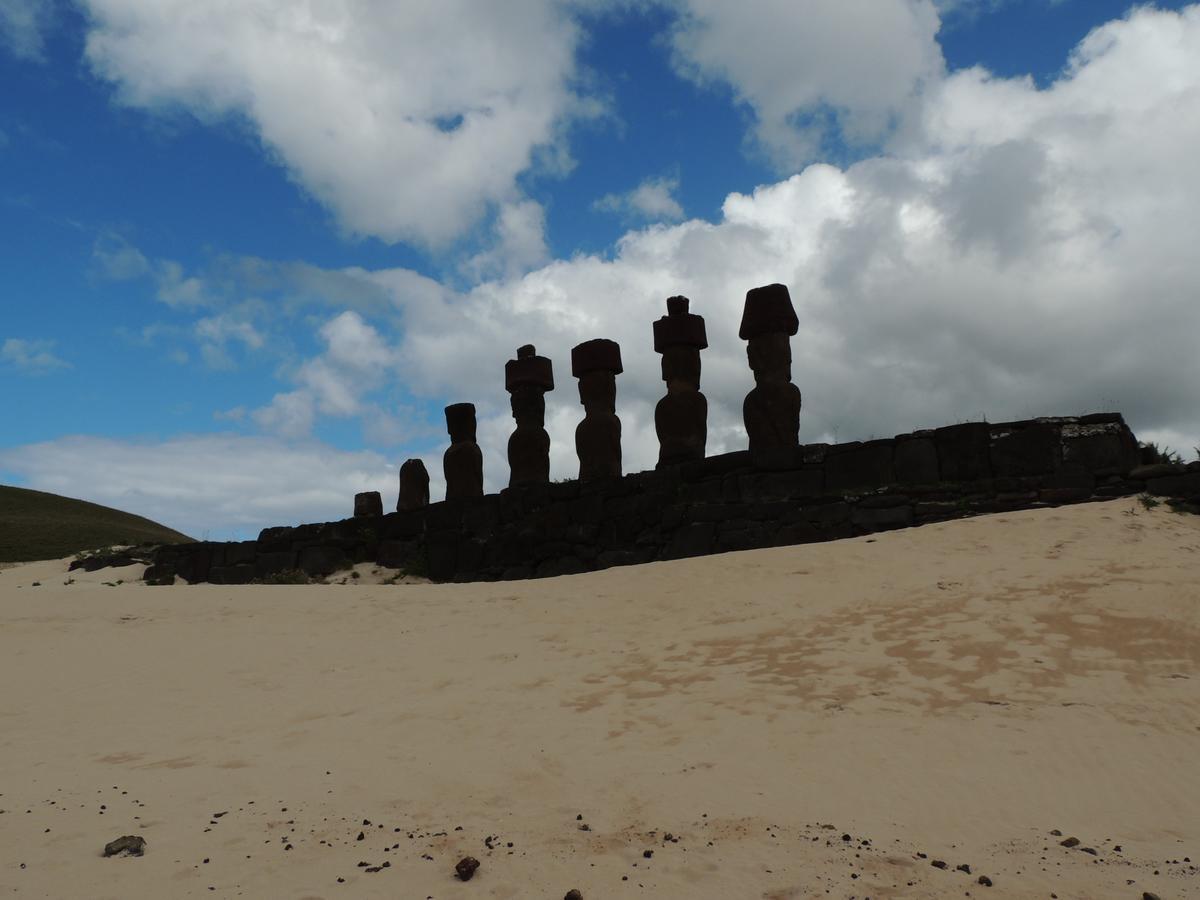 Cabanas Moenga Hanga Roa Bagian luar foto
