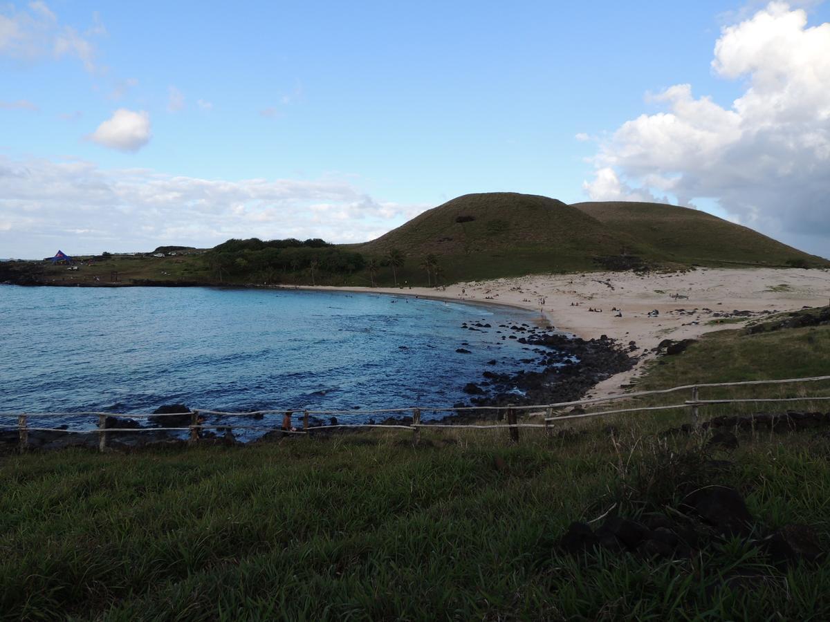 Cabanas Moenga Hanga Roa Bagian luar foto